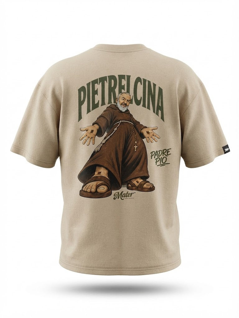 Camiseta Pietrelcina bege oversized — costas com estampa de São Padre Pio